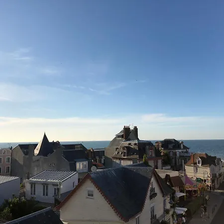 Magnifique appartement vue sur mer - hypercentre ! Villers-sur-Mer Extérieur photo