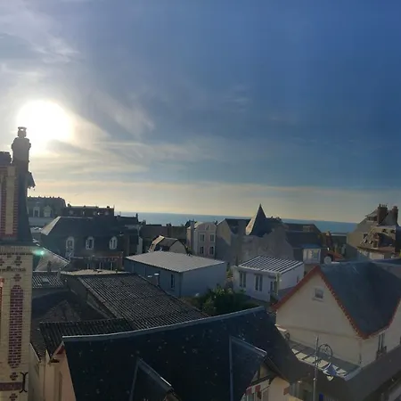 Magnifique appartement vue sur mer - hypercentre ! Villers-sur-Mer Extérieur photo